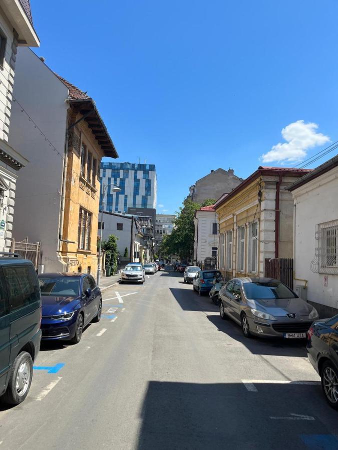 Apartamento Victoriei - The Historical Part
